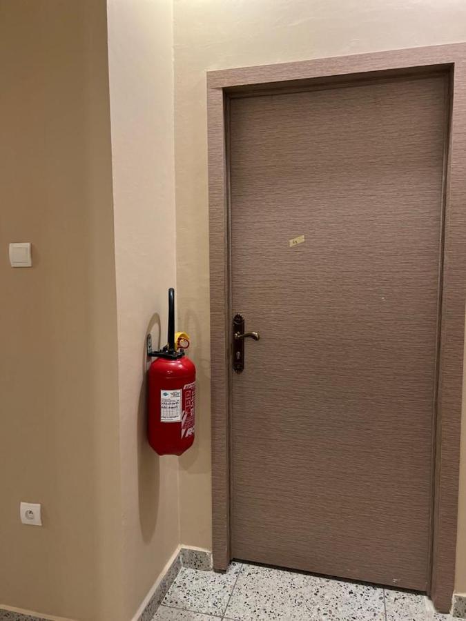 Smb-Gn Residence Lambandji - Electricite Et Wifi H24 코나크리 외부 사진